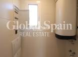 Venta - APARTAMENTO -
GUARDAMAR DEL SEGURA - El Raso