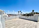 Resale - VILLA -
VILLAMARTÍN - Costa Blanca
