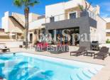 Resale - VILLA -
TORREVIEJA - Costa Blanca