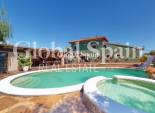 Resale - VILLA -
ALMORADÍ - Inland