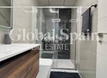 Venta - APARTAMENTO -
TORREVIEJA - Estacion de autobuses