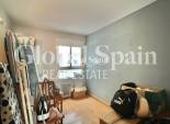 Wederverkoop - APPARTEMENT -
TORREVIEJA - Puerto Deportivo