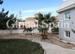 Resale - VILLA -
CIUDAD QUESADA