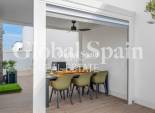 Revente - VILLA -
ORIHUELA COSTA - Orihuela