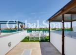 Wederverkoop - HUIS -
TORREVIEJA - LOS BALCONES - LOS ALTOS