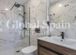 Wederverkoop - PENTHOUSE -
ORIHUELA COSTA - Costa Blanca