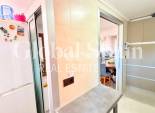Wederverkoop - APPARTEMENT -
TORREVIEJA - Playa De Los Náufragos