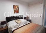 Revente - PENTHOUSE -
TORREVIEJA - Playa de los Locos