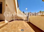 Wiederverkauf - WOHNUNG -
LA ZENIA - Costa Blanca