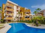 Wederverkoop - APPARTEMENT -
TORREVIEJA - Punta Prima