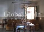 Venta - CASA -
LOS MONTESINOS