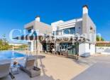 Venta - VILLA -
TORREVIEJA - Costa Blanca
