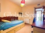 Revente - APPARTEMENT -
TORREVIEJA - Playa de los Locos