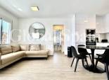 Resale - VILLA -
VILLAMARTÍN - Costa Blanca