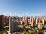Wederverkoop - APPARTEMENT -
BENIDORM - Levante