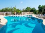 Resale - VILLA -
GUARDAMAR DEL SEGURA - EL RASO