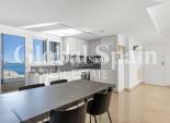 Odsprzedaż - PENTHOUSE -
TORREVIEJA - 