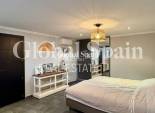 Wederverkoop - VILLA -
ROJALES - Costa Blanca