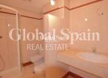 Resale - APARTMENT -
TORREVIEJA - Centro - Muelle Pesquero