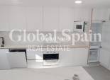 Wiederverkauf - WOHNUNG -
TORREVIEJA - Torreblanca