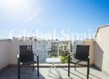 Revente - APPARTEMENT -
ORIHUELA COSTA - VILLAMARTÍN