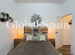 Wiederverkauf - WOHNUNG -
TORREVIEJA - Torrevieja