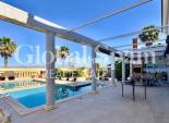 Wiederverkauf - HAUS -
SAN FULGENCIO - Costa Blanca