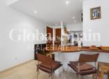 Wederverkoop - APPARTEMENT -
TORREVIEJA - Punta Prima