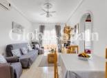 Revente - APPARTEMENT -
TORREVIEJA - Aguas Nuevas