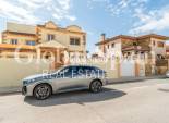 Revente - VILLA -
TORREVIEJA - Aguas nuevas 2