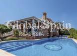 Revente - VILLA -
LA MATA - Costa Blanca