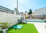 Wederverkoop - VILLA -
ORIHUELA COSTA - Costa Blanca