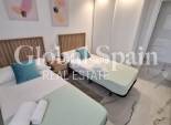 Wederverkoop - APPARTEMENT -
ORIHUELA COSTA - Punta Prima