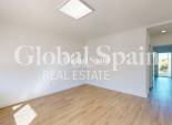 Wiederverkauf - WOHNUNG -
VILLAMARTÍN - Costa Blanca