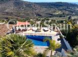 Wiederverkauf - VILLA -
CALPE - Costa Blanca