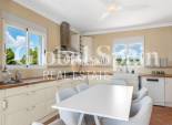 Wederverkoop - VILLA -
PINAR DE CAMPOVERDE - Costa Blanca