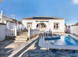 Resale - VILLA -
TORREVIEJA - Costa Blanca