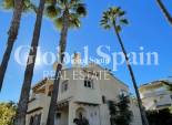 Wiederverkauf - VILLA -
VILLAMARTÍN - Costa Blanca