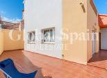 Resale - VILLA -
ALFAZ DEL PI