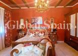 Resale - VILLA -
BIGASTRO - Inland