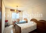 Revente - APPARTEMENT -
TORREVIEJA - Torrevieja