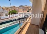 Resale - VILLA -
TORREVIEJA - Costa Blanca Sur