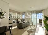 Revente - APPARTEMENT -
TORREVIEJA - Torrevieja
