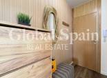 Wederverkoop - APPARTEMENT -
TORREVIEJA - Torrevieja