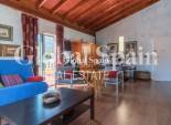 Revente - VILLA -
ORIHUELA - Urb. Montepinar