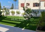 Venta - VILLA -
TORREVIEJA - LOS BALCONES - LOS ALTOS