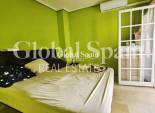 Wiederverkauf - WOHNUNG -
TORREVIEJA - Playa de los Locos