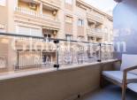 Revente - APPARTEMENT -
TORREVIEJA - Las calas