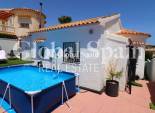 Wederverkoop - VILLA -
Orihuela Costa - Villamartin
