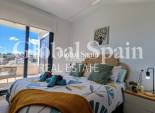 Wiederverkauf - PENTHOUSE -
VILLAMARTÍN - Costa Blanca